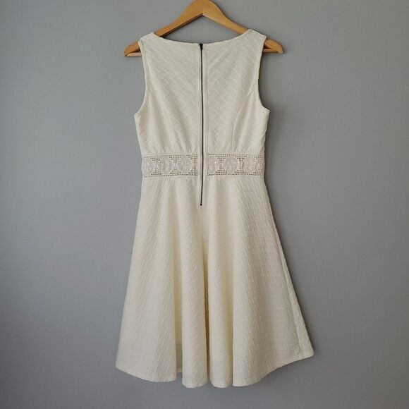 American Rag White Textured Sleeveless Fit Flare Crochet Mini Dress Womens Large - Picture 7 of 9